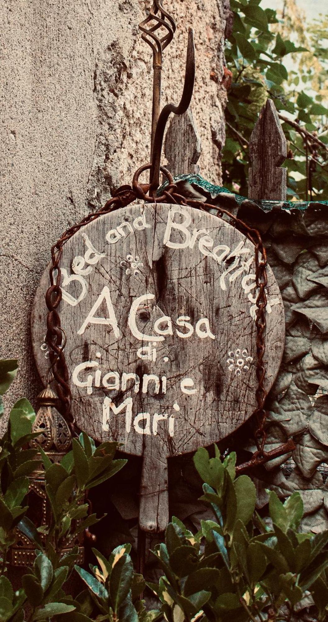 A Casa Di Gianni E Mari Bed & Breakfast Vestone Екстериор снимка