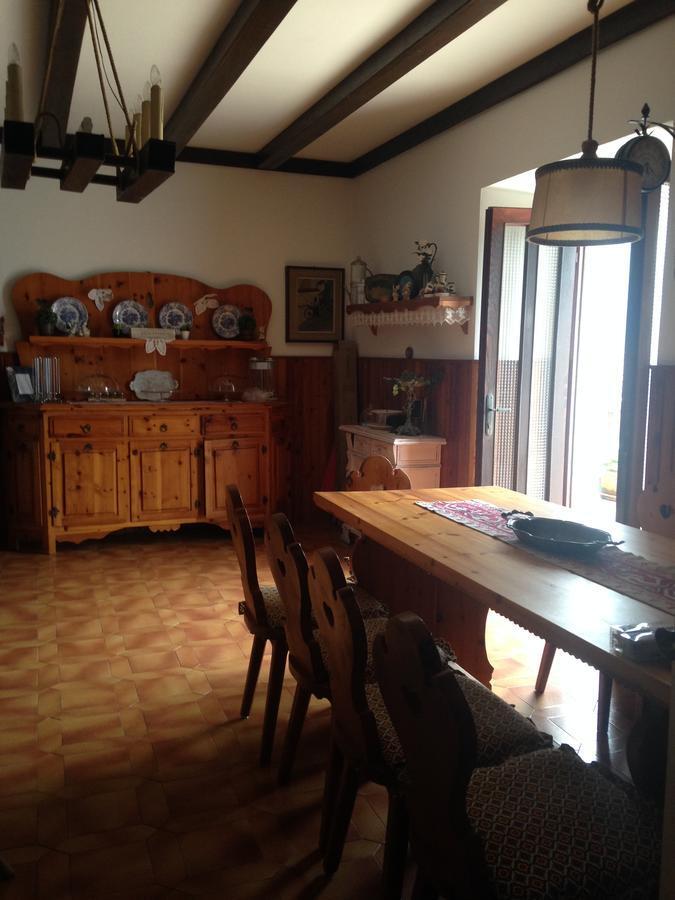 A Casa Di Gianni E Mari Bed & Breakfast Vestone Екстериор снимка