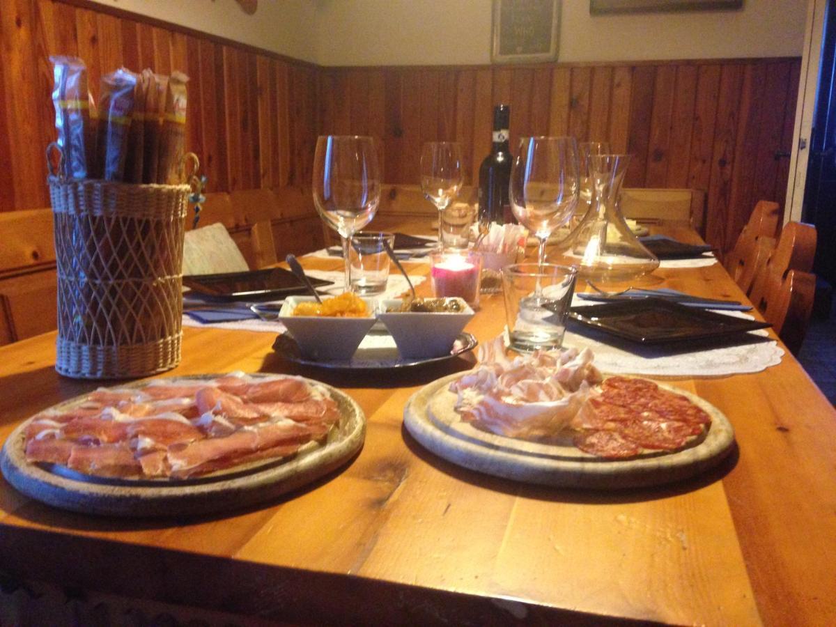 A Casa Di Gianni E Mari Bed & Breakfast Vestone Екстериор снимка