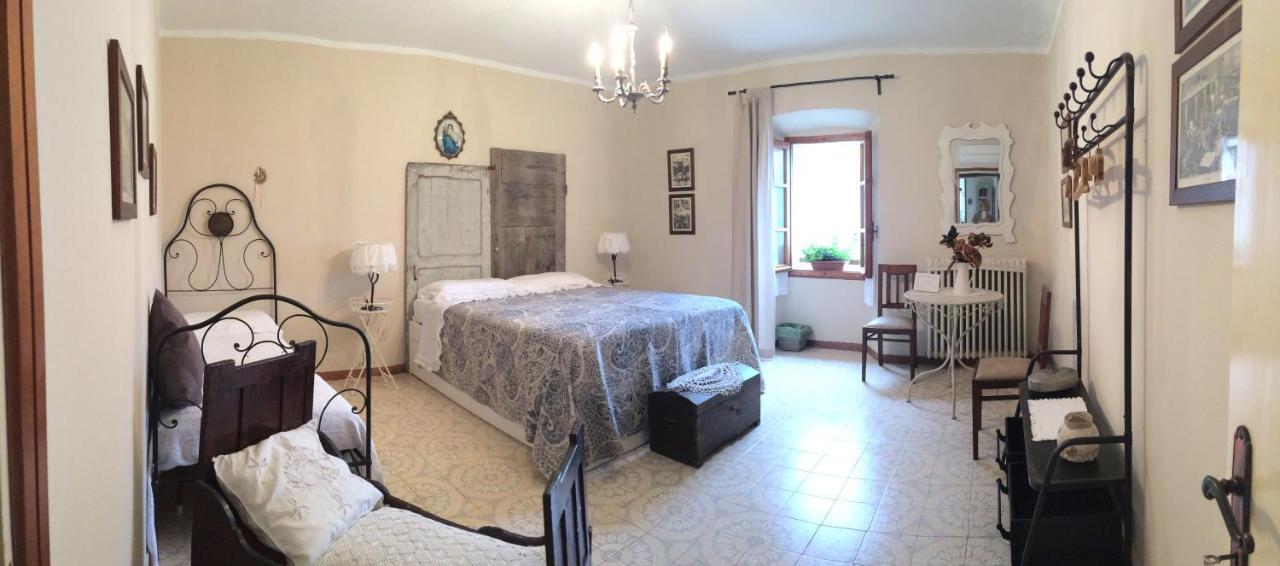 A Casa Di Gianni E Mari Bed & Breakfast Vestone Екстериор снимка